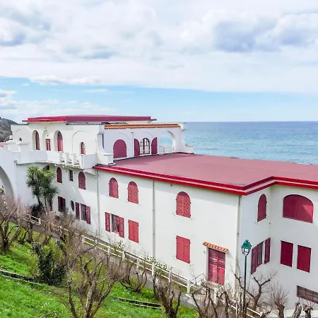 Itsasoan By Interhome Apartment Guethary